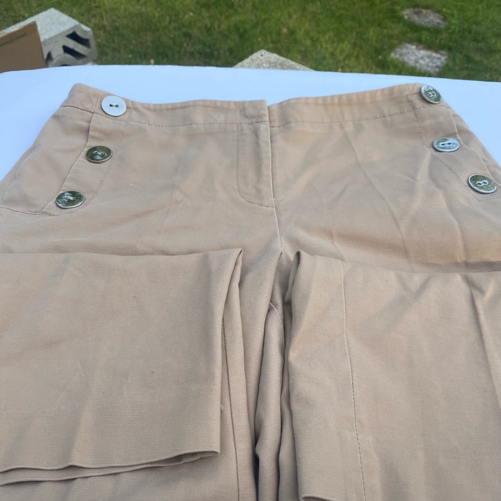 Rafaella Khaki Capri pants size P8
